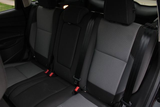 Used 2017 Ford Escape SE w/ Equipment Group 201A image 22