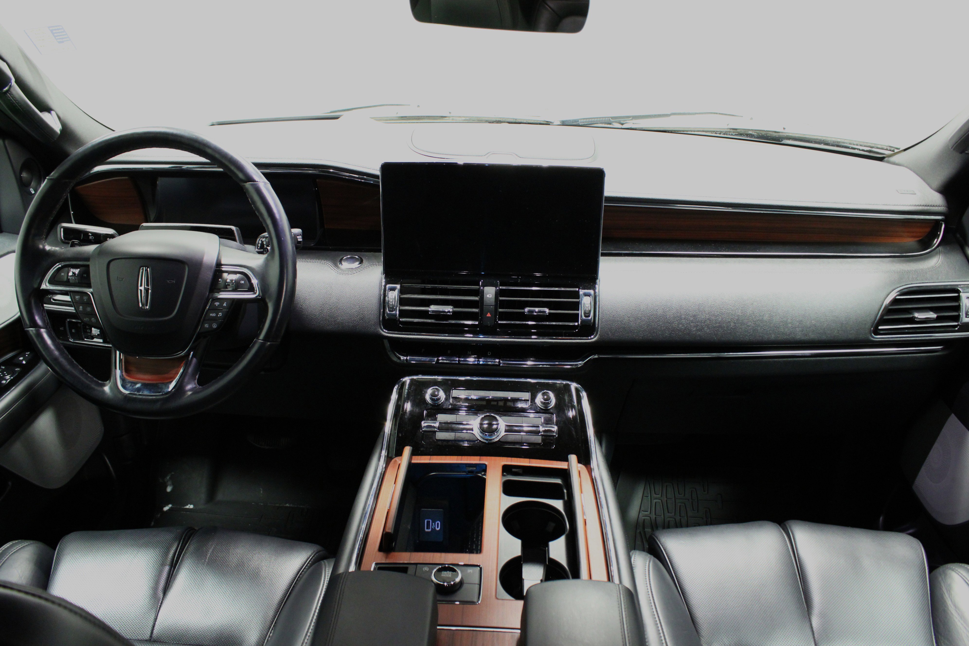 Used 2023 Lincoln Navigator L Reserve image 22