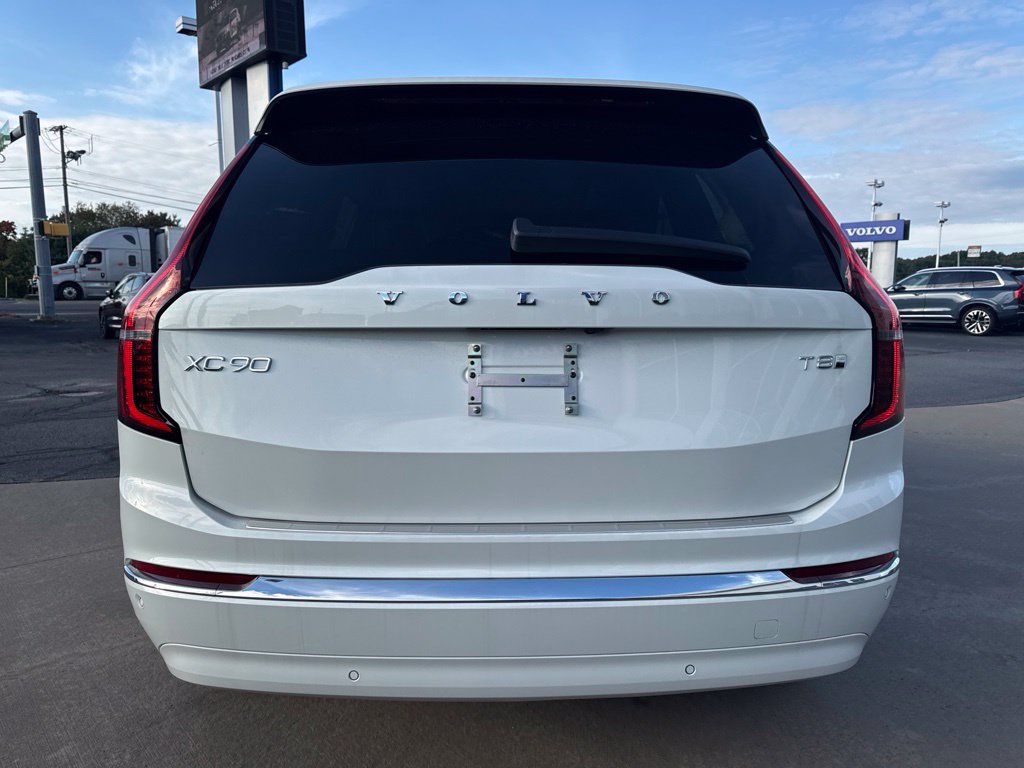 New 2027 Volvo XC90 T8 Ultra AWD/4WD image 6