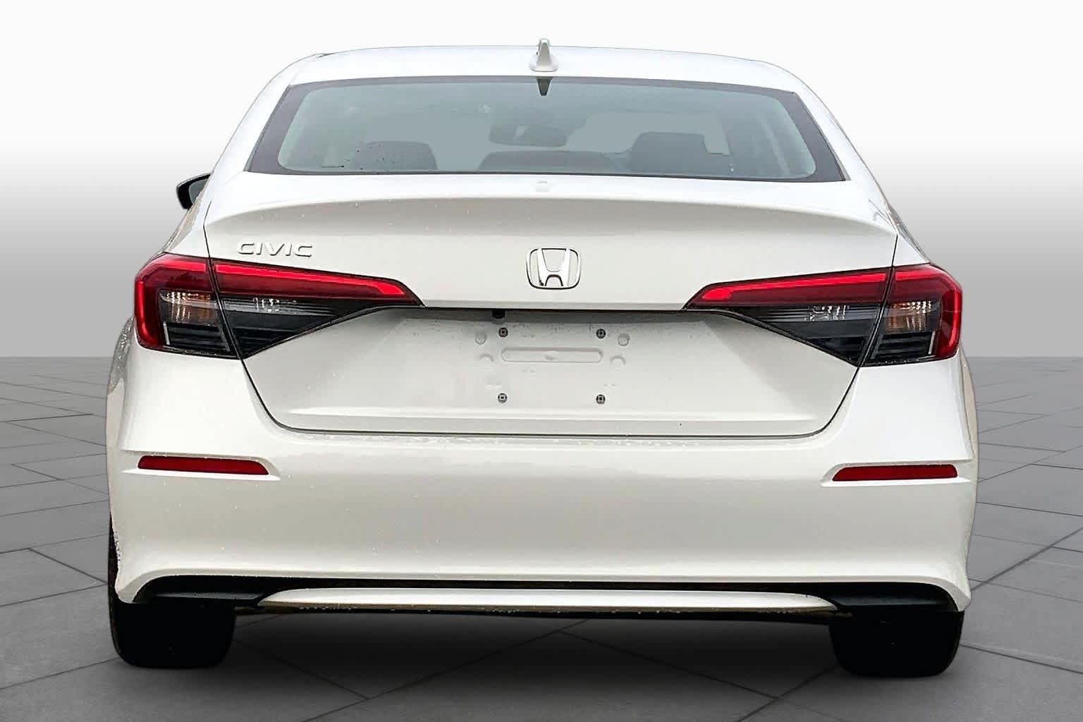 Used 2024 Honda Civic EX image 5