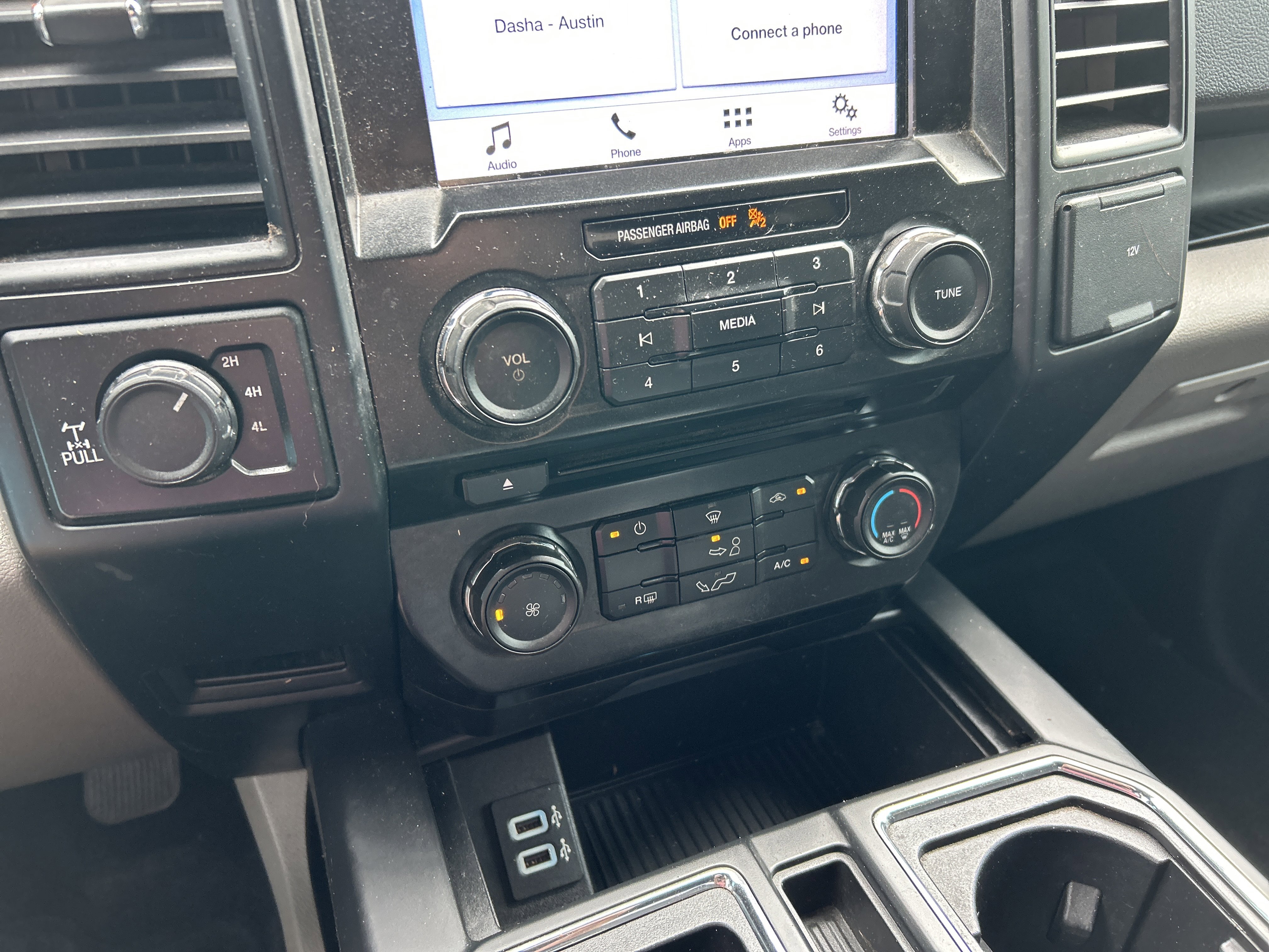 Used 2017 Ford F150 XL w/ Equipment Group 101A Mid image 27