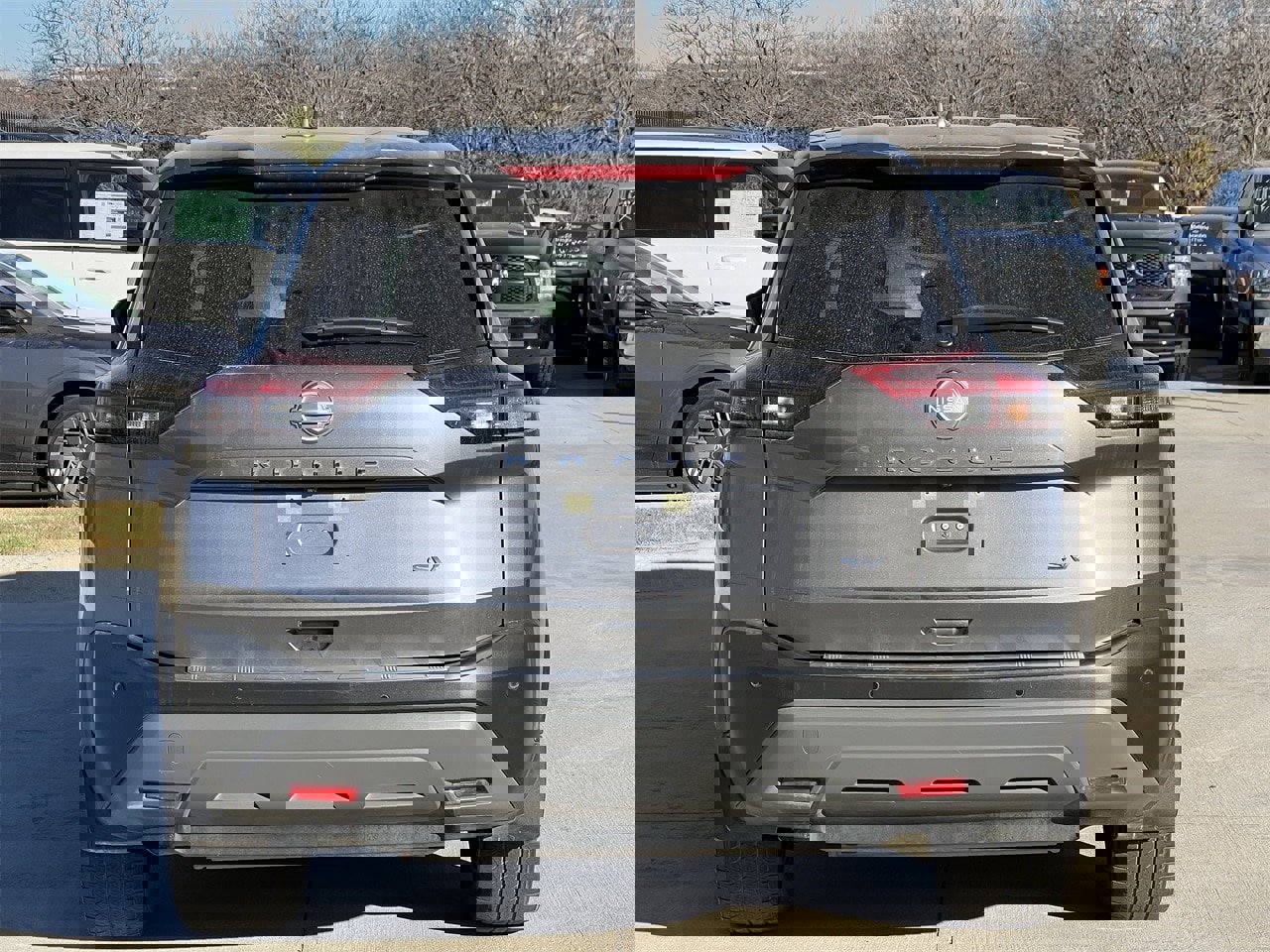 Certified 2023 Nissan Rogue SV image 4