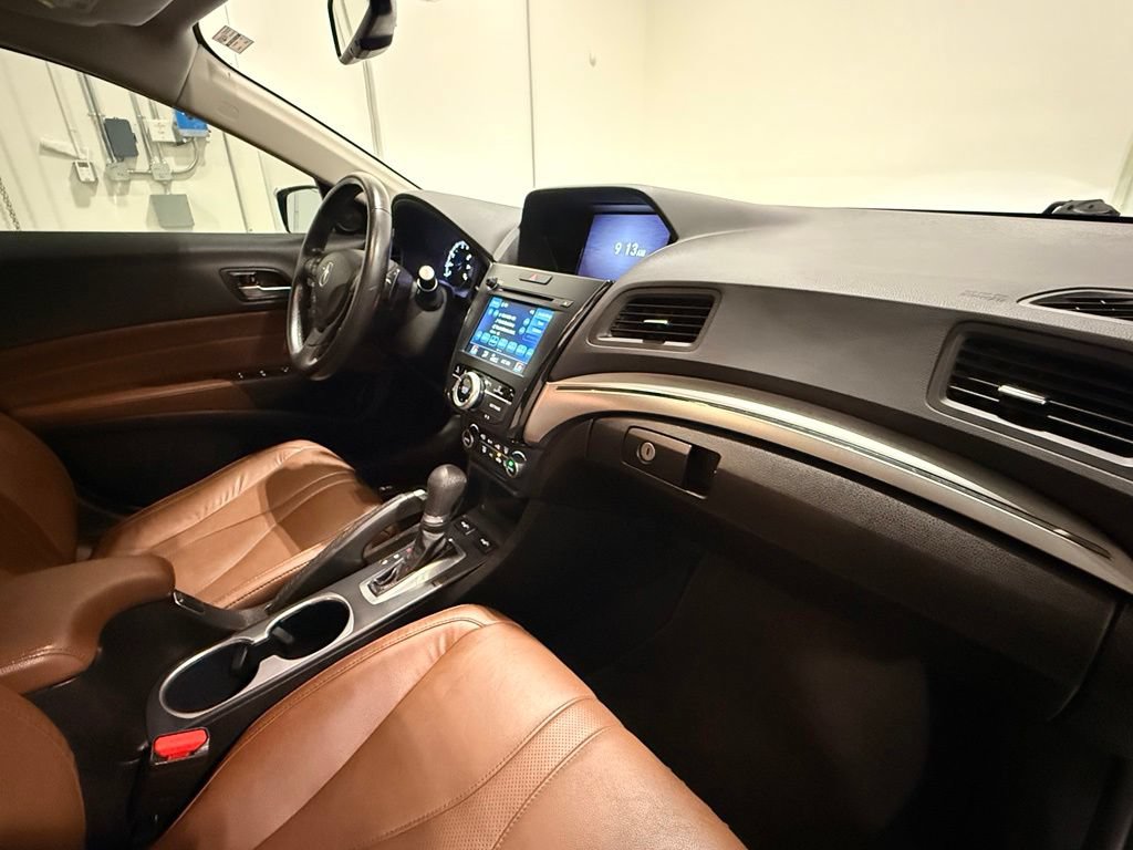 Used 2021 Acura ILX w/ Premium Package FWD image 30