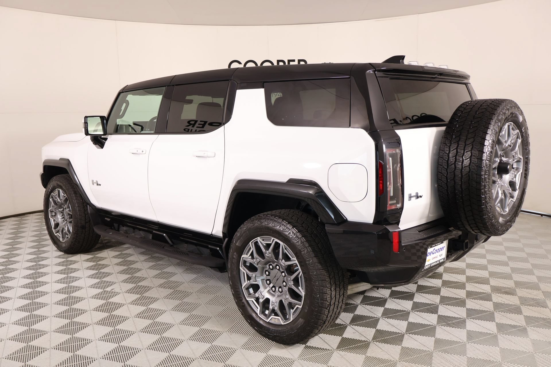 Used 2025 GMC Hummer EV 3X AWD/4WD image 23