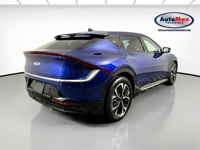 Used 2022 Kia EV6 Wind image 2