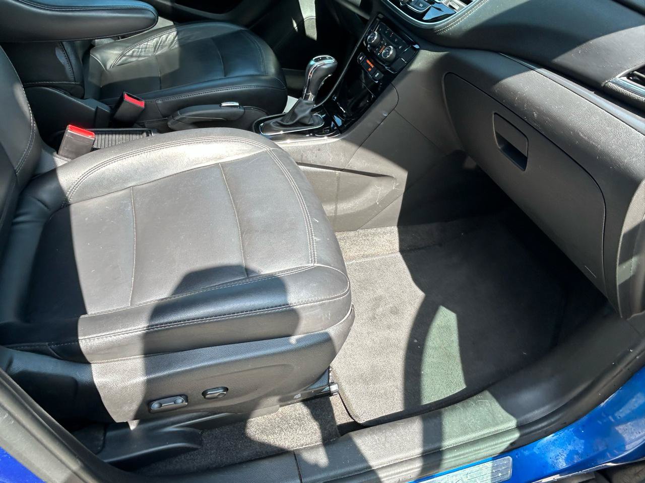 Used 2018 Buick Encore Essence AWD/4WD image 12
