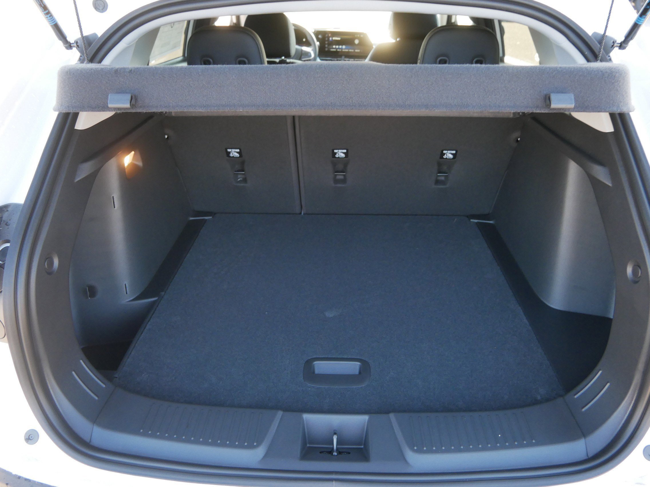 New 2026 Chevrolet Trax LT w/ Driver Confidence Package FWD image 4