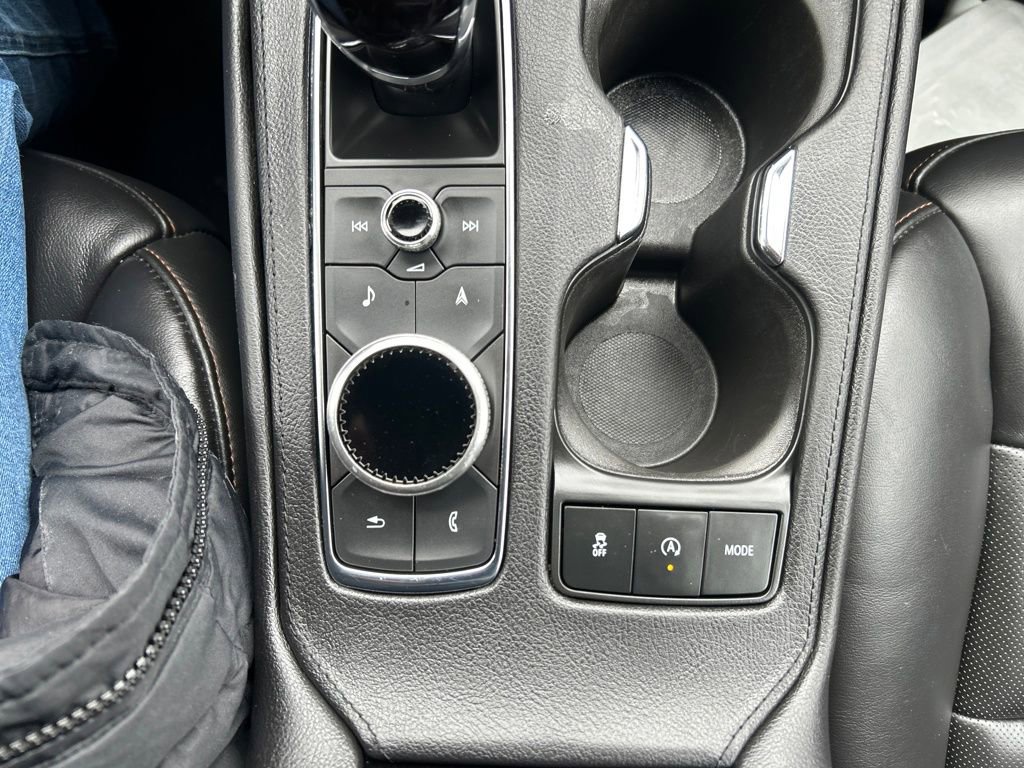 Used 2022 Cadillac XT4 Sport image 32