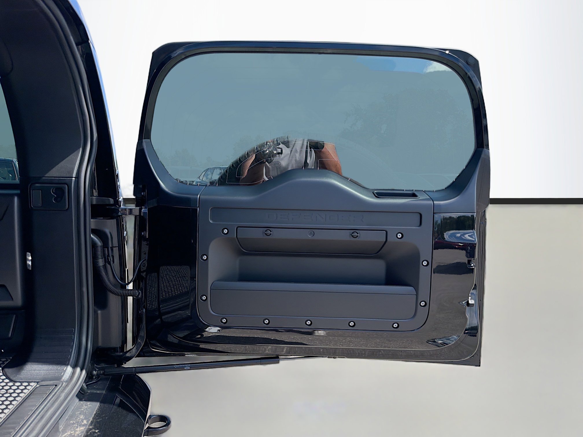 New 2026 Land Rover Defender 110 X-Dynamic SE AWD/4WD image 13