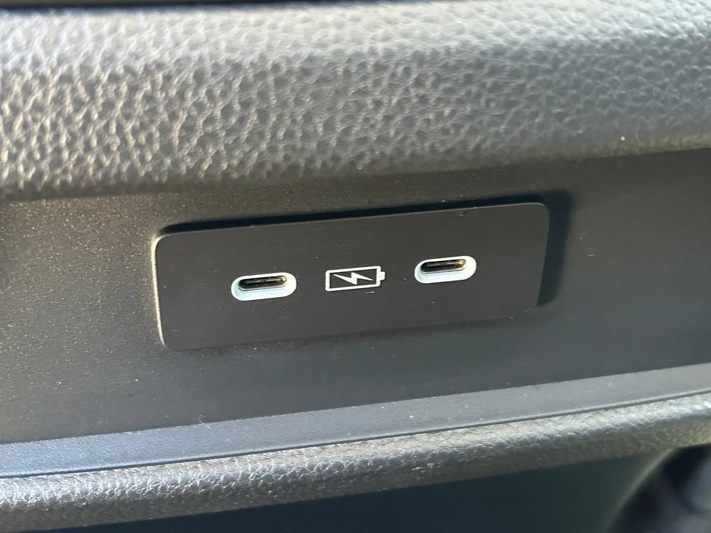 Used 2024 Honda Pilot Touring image 22