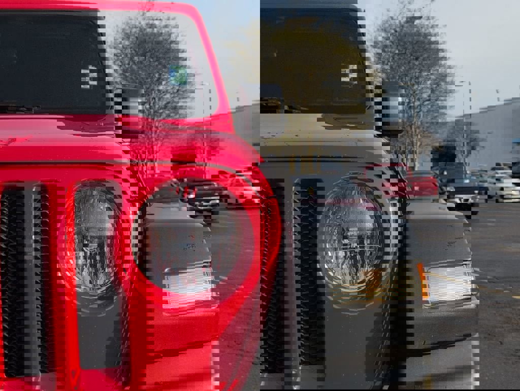 Used 2018 Jeep Wrangler Unlimited Sport S image 12