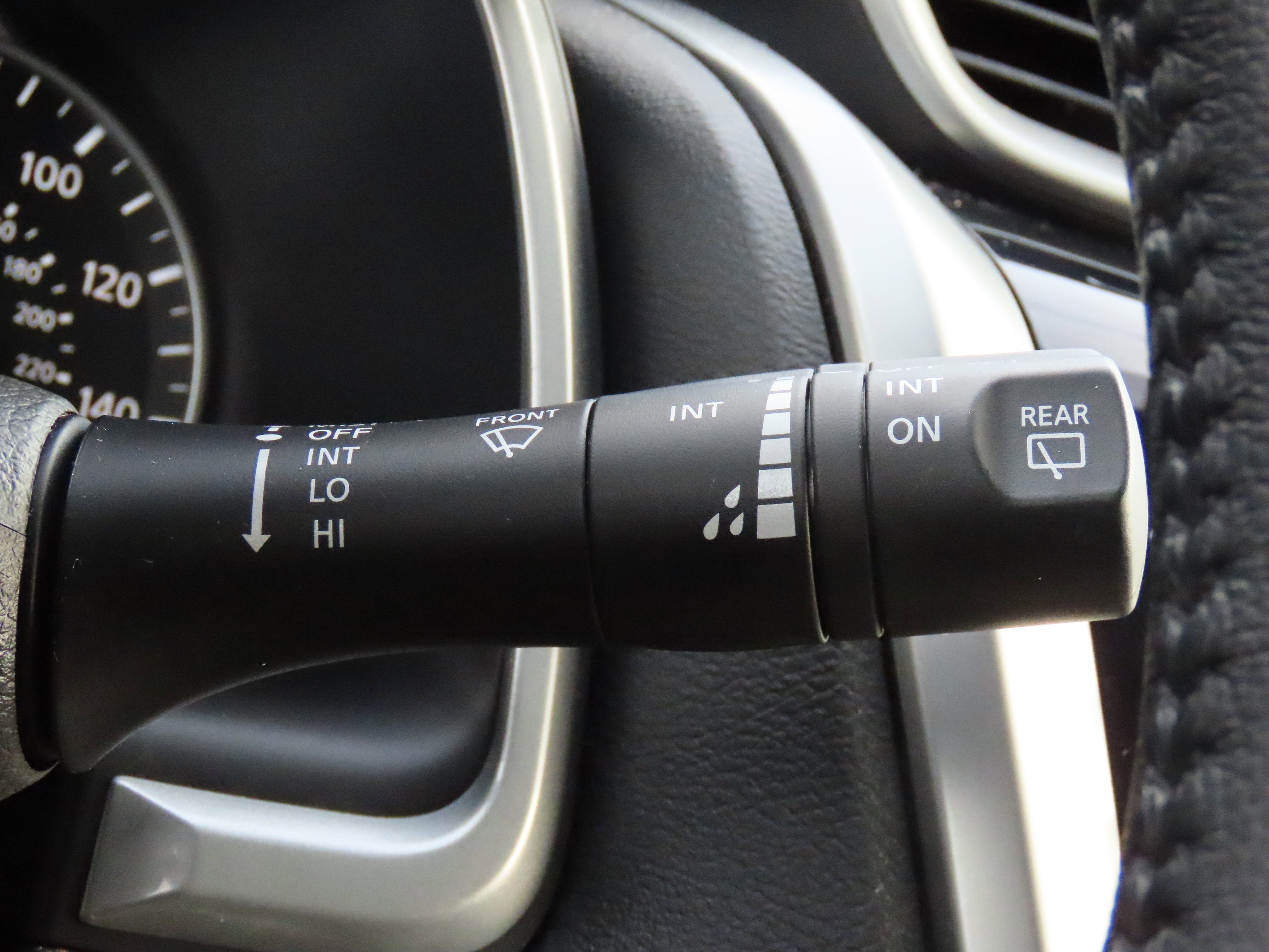 Used 2024 Nissan Murano SV w/ SV Midnight Edition Package image 36