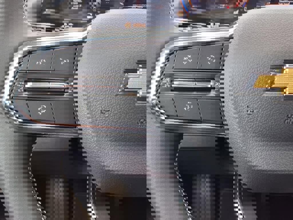 New 2026 Chevrolet Traverse LT w/ Driver Confidence Package image 17