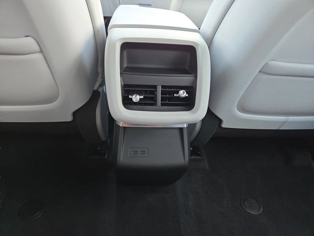 Certified 2024 Cadillac Lyriq Sport w/ LPO, Floor Liner Package AWD/4WD image 11