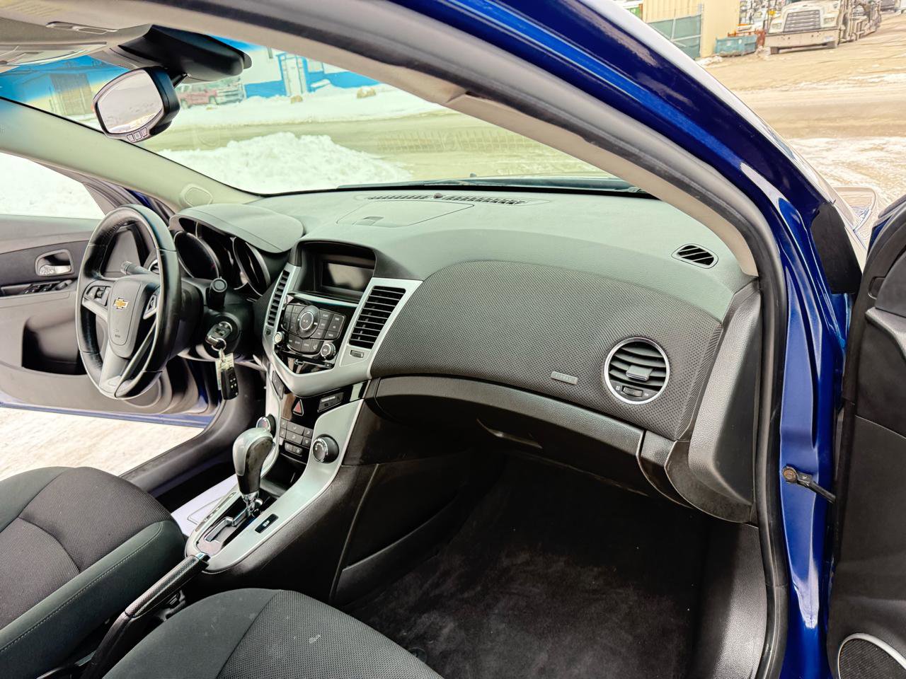 Used 2012 Chevrolet Cruze LT image 20