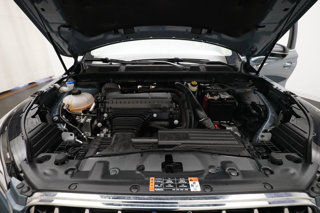 Used 2025 Lincoln Corsair Reserve w/ Towing Package image 3