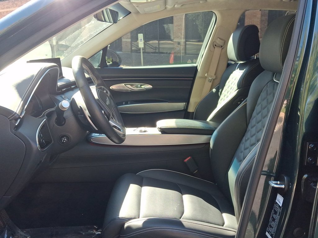 Used 2024 Genesis Electrified GV70 w/ Prestige Package AWD/4WD image 11