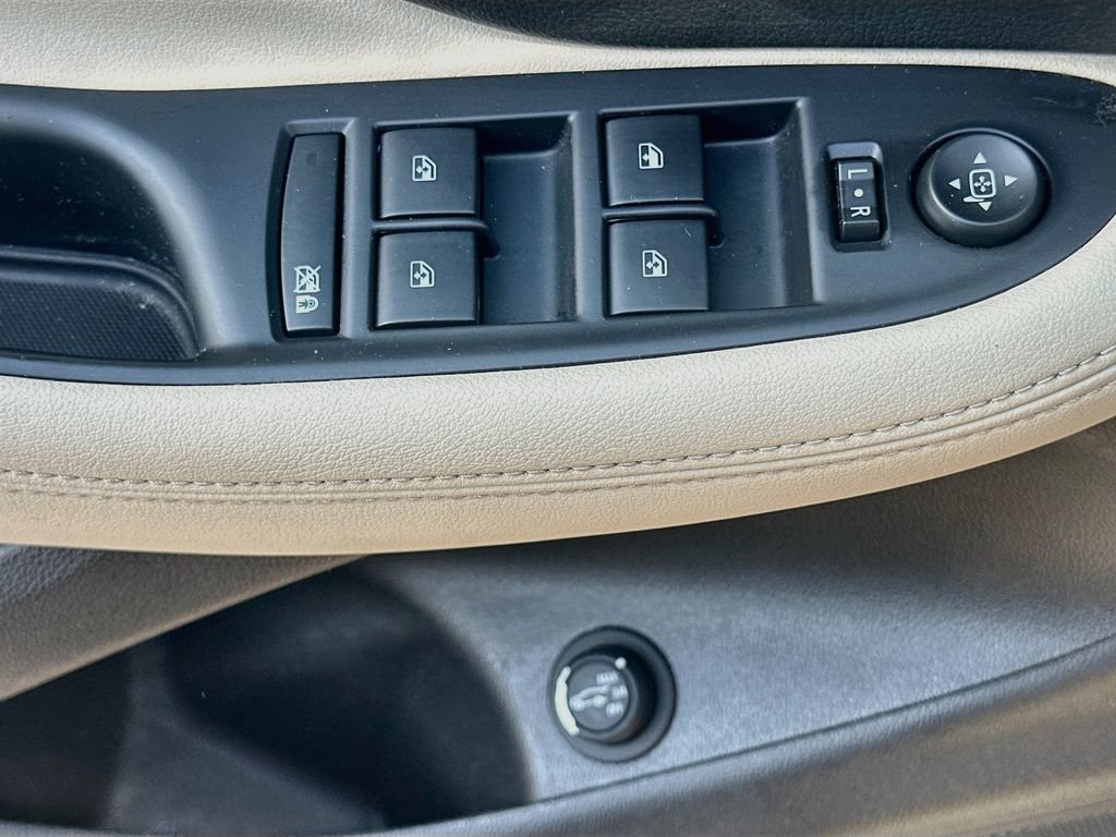Used 2020 Buick Envision Preferred FWD image 16