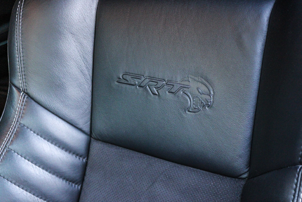 Used 2022 Dodge Charger SRT Hellcat w/ Carbon/Suede Interior Package RWD image 23