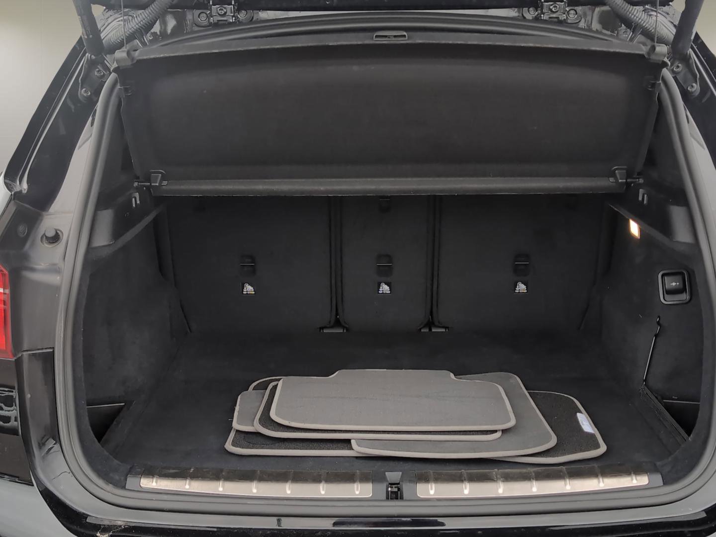 Used 2021 BMW X1 sDrive28i w/ Convenience Package image 10