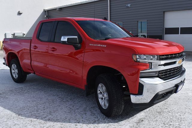 Used 2021 Chevrolet Silverado 1500 LT image 3