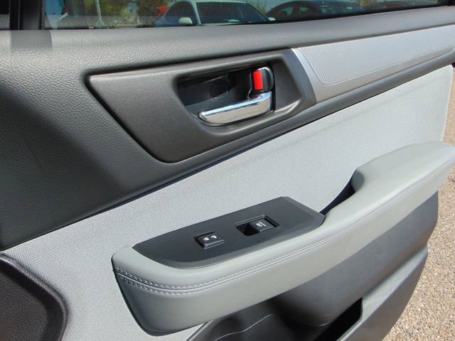 Used 2019 Subaru Outback 2.5i Premium image 27