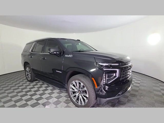 Used 2025 Chevrolet Tahoe High Country RWD image 34