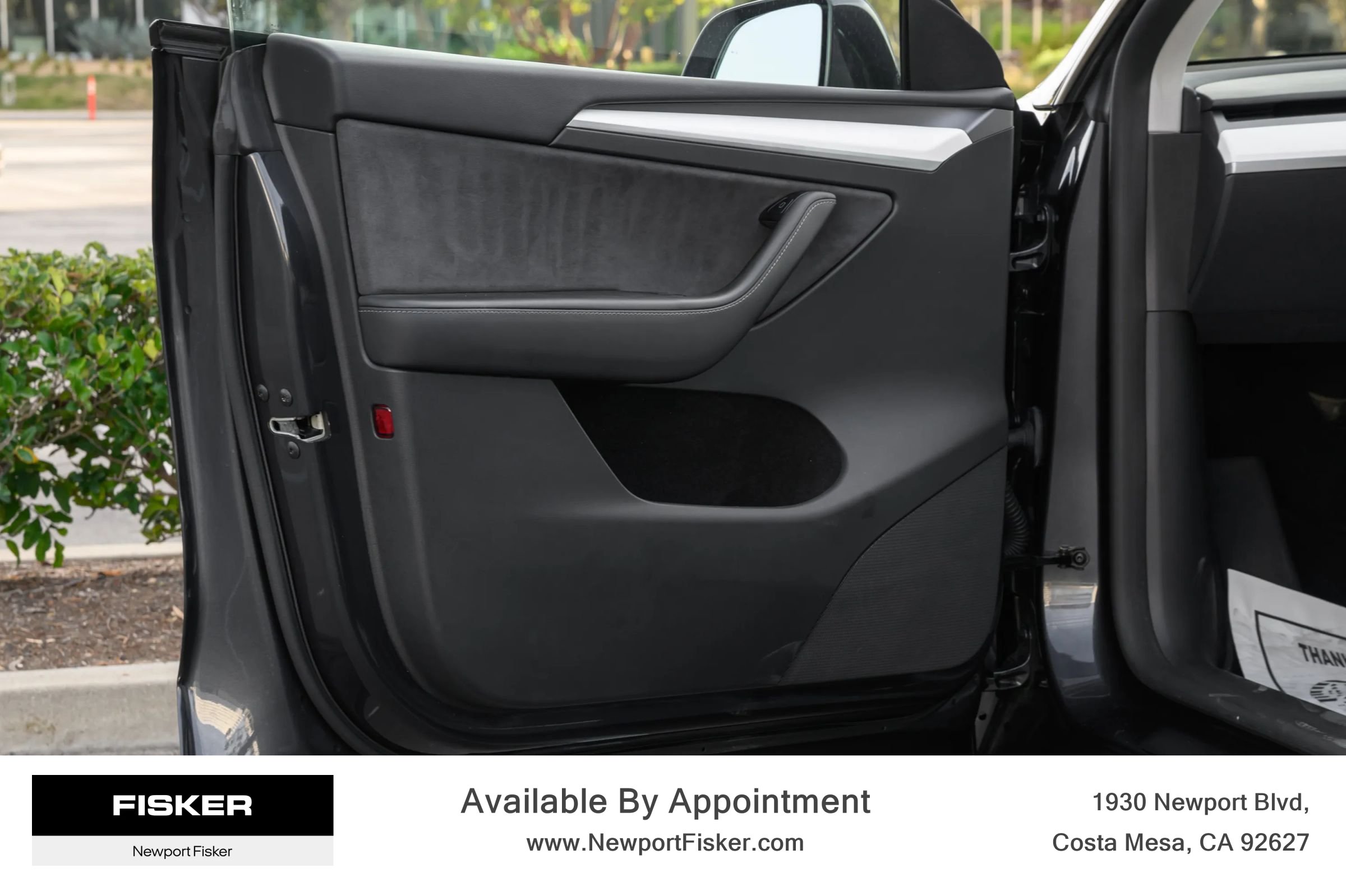 Used 2024 Tesla Model Y Long Range AWD/4WD image 11