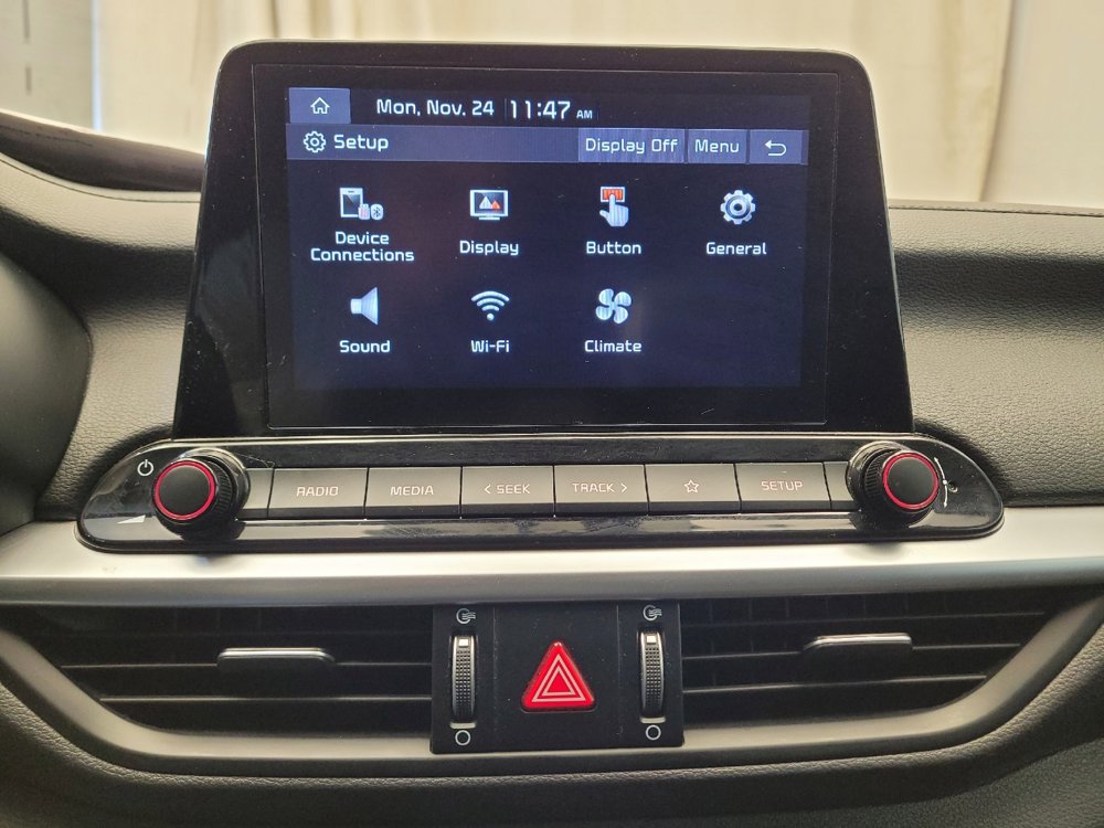 Used 2023 Kia Forte LXS w/ LXS Technology Package image 25