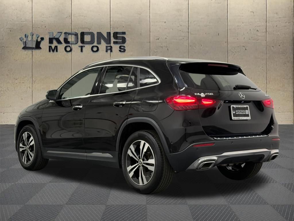 Used 2025 Mercedes-Benz GLA 250 4MATIC image 6