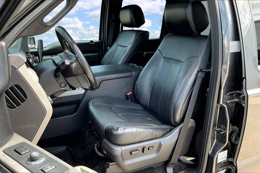 Used 2016 Ford F350 Lariat w/ Lariat Ultimate Package image 23