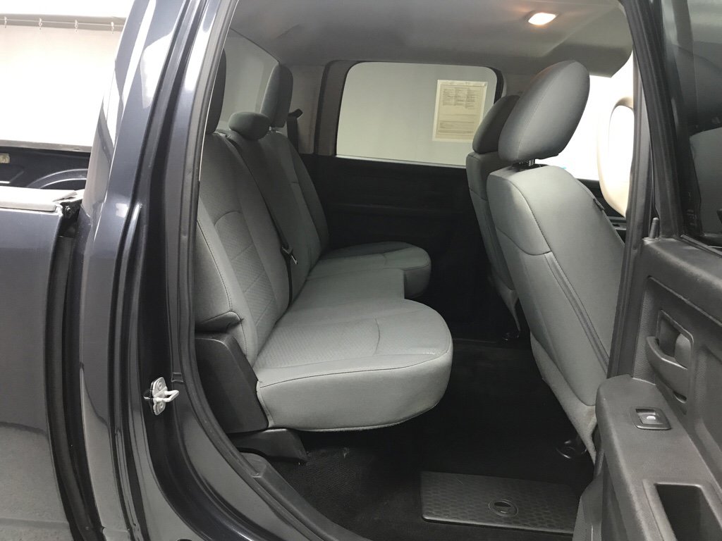 Used 2014 RAM 1500 Express image 17