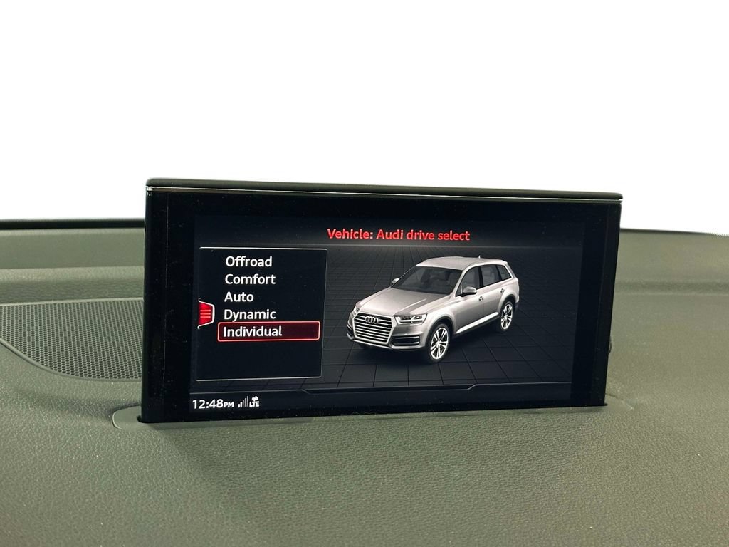 Used 2019 Audi Q7 2.0T Premium Plus w/ Premium Plus Package AWD/4WD image 2