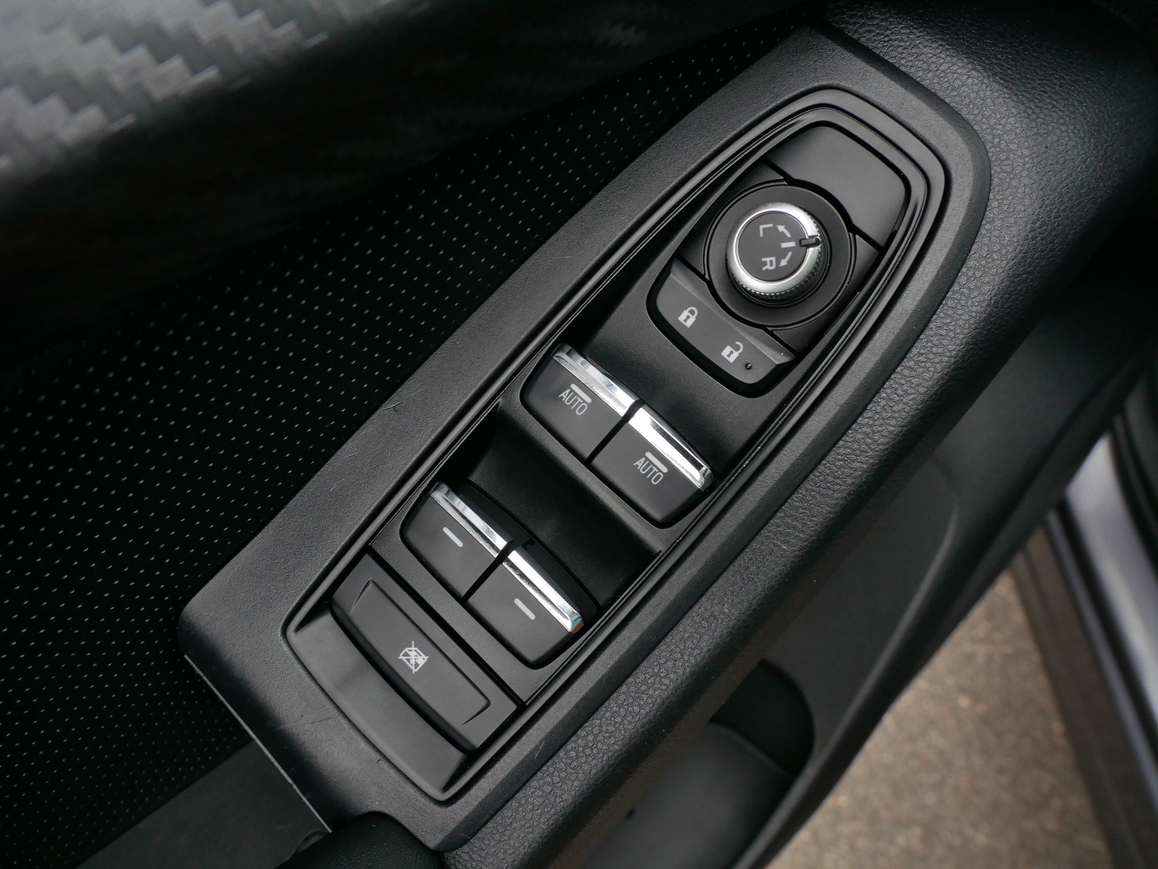 Used 2022 Subaru Ascent Onyx Edition image 19