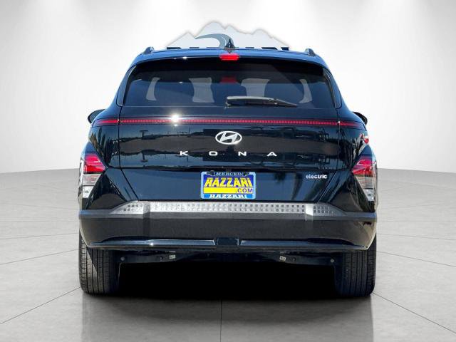 Used 2024 Hyundai Kona SEL FWD image 4