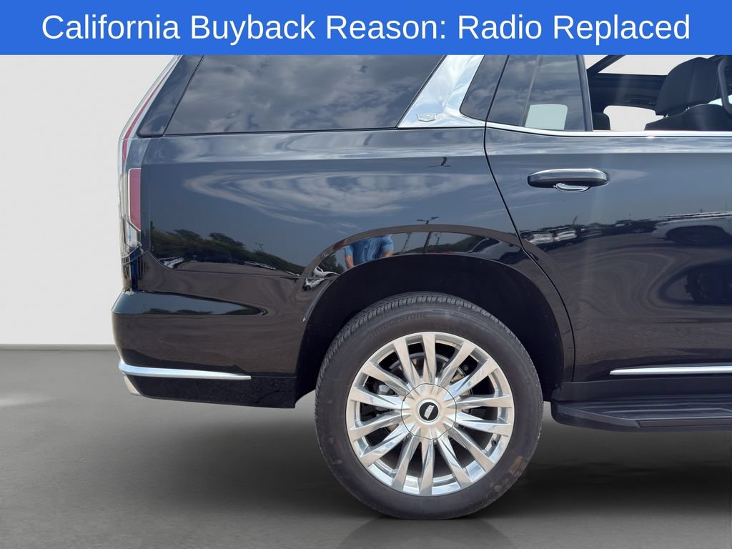 Used 2024 Cadillac Escalade Premium Luxury AWD/4WD image 23