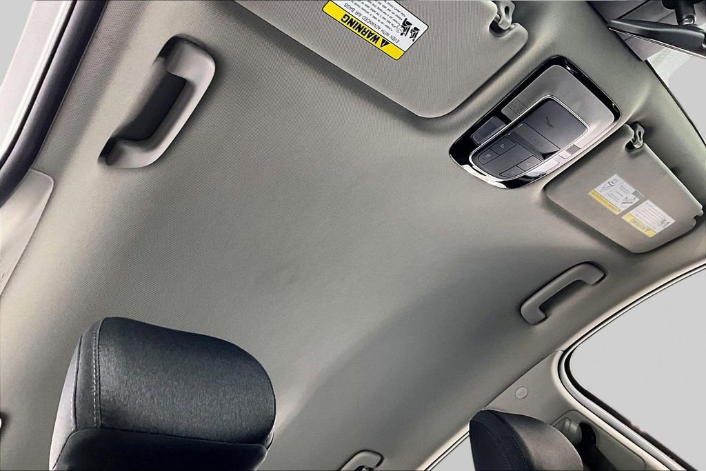 Used 2023 Hyundai Santa Fe SE w/ Cargo Package image 22