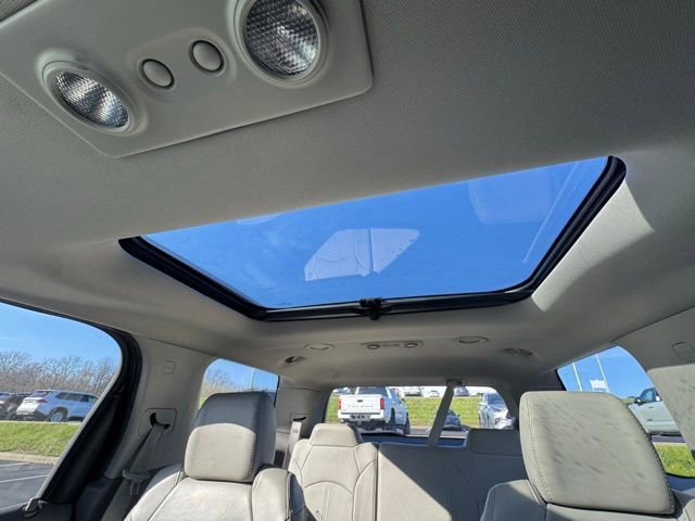 Used 2016 GMC Acadia SLT w/ Premium Edition image 25