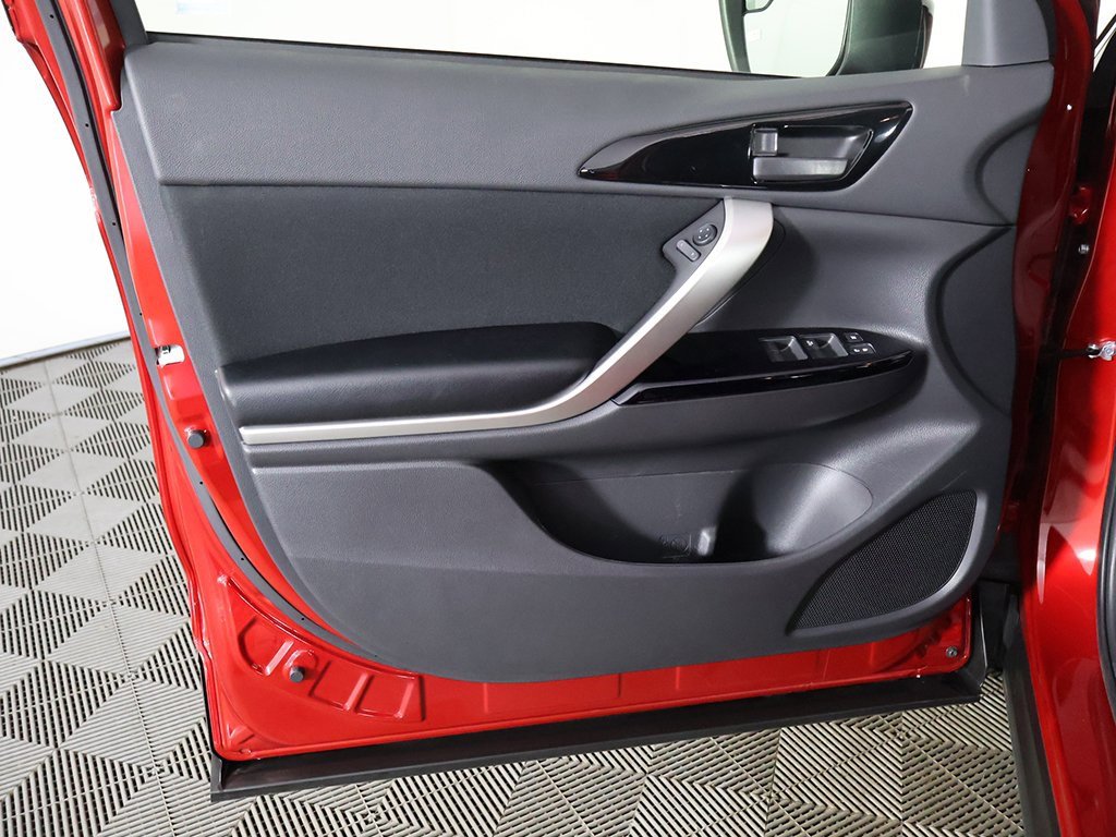 New 2025 Mitsubishi Eclipse Cross LE image 19