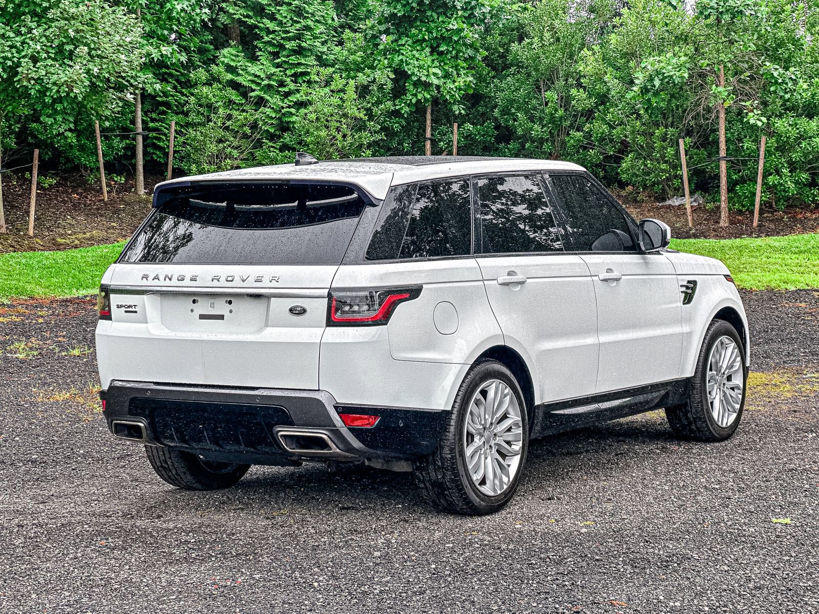 Used 2019 Land Rover Range Rover Sport HSE image 8