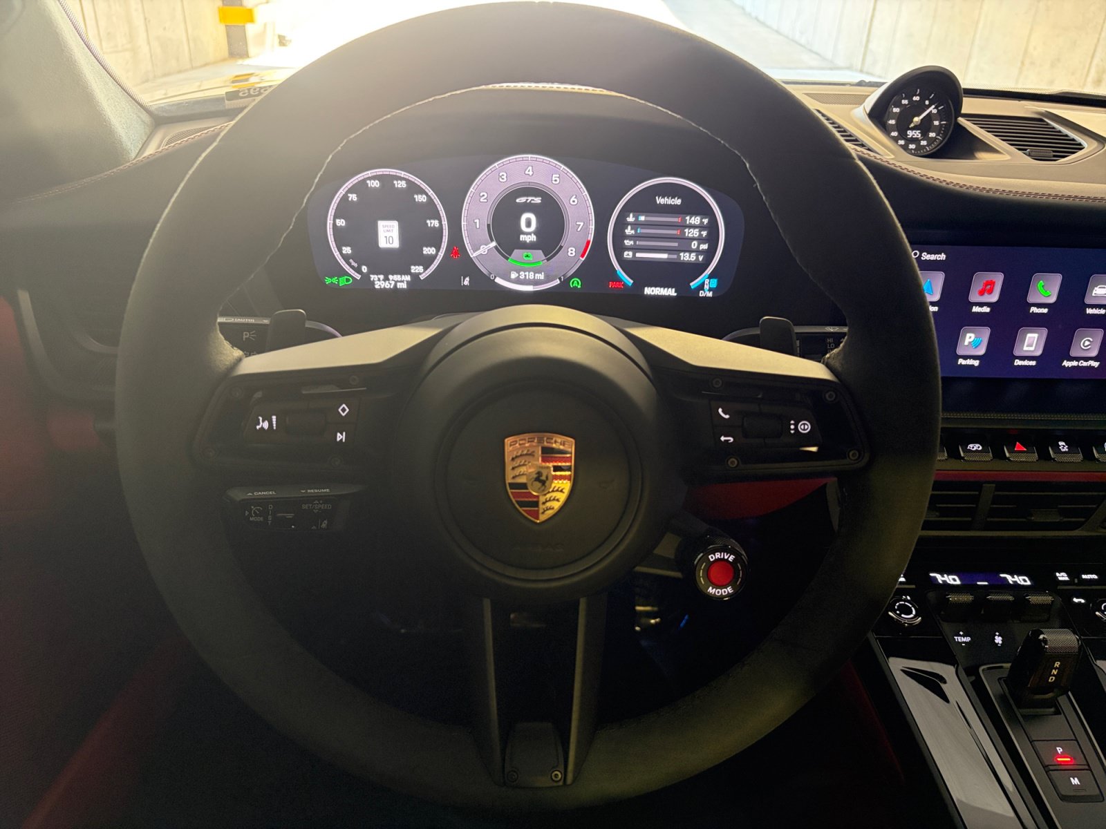 Certified 2025 Porsche 911 Carrera GTS RWD image 38