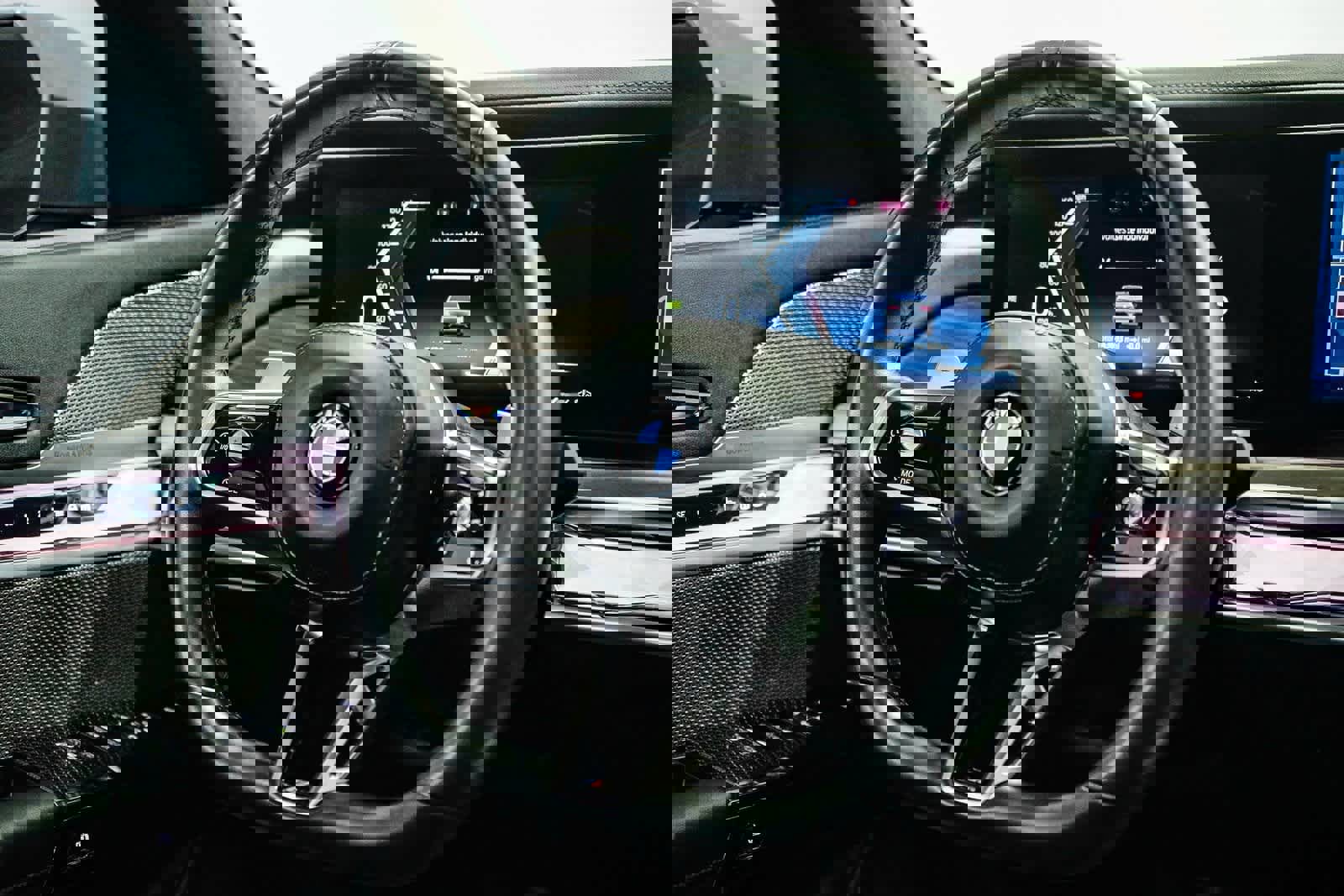 Used 2024 BMW 760i xDrive w/ Executive Package image 15