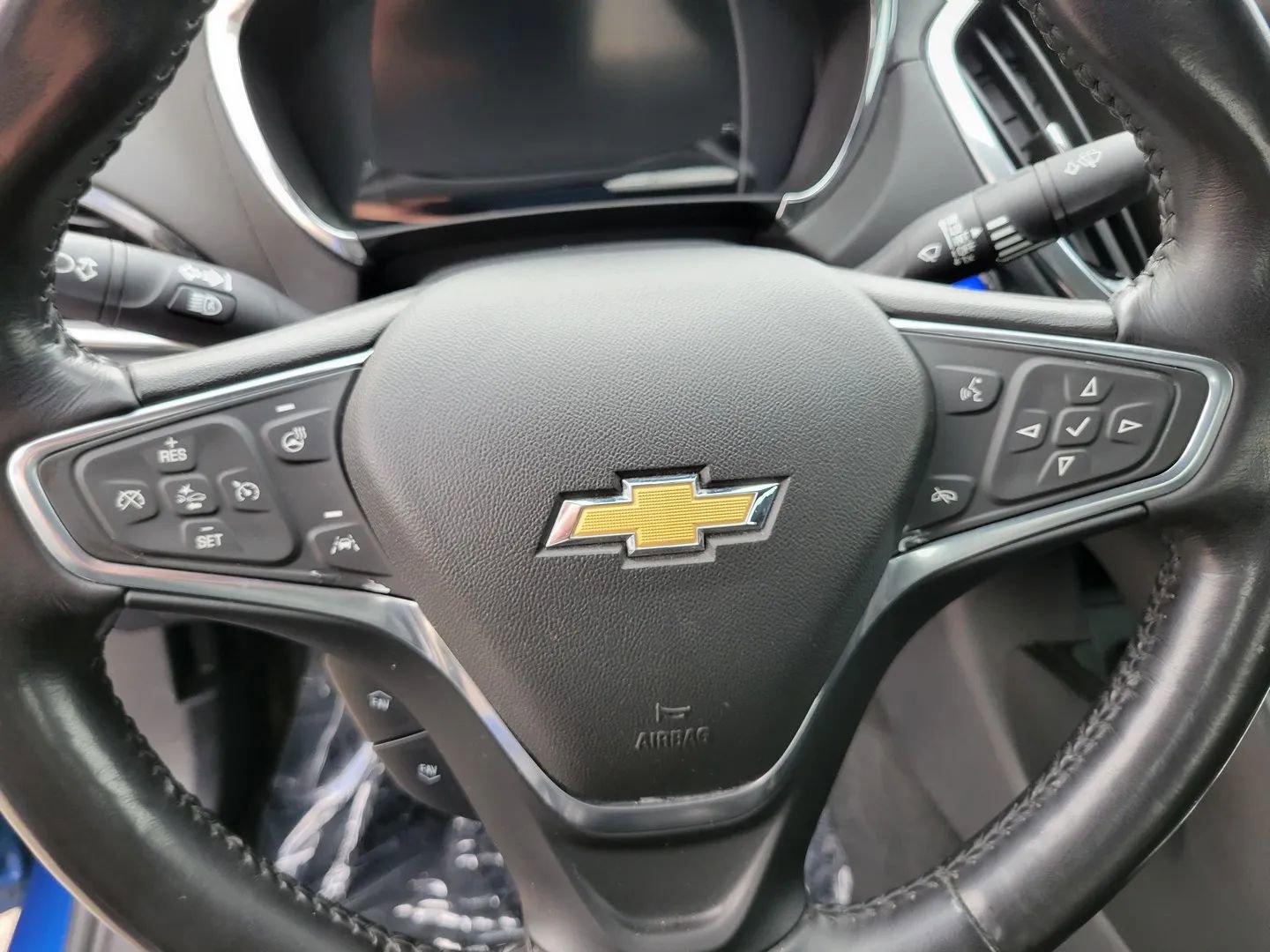 Used 2018 Chevrolet Volt Premier w/ Driver Confidence II Package image 27