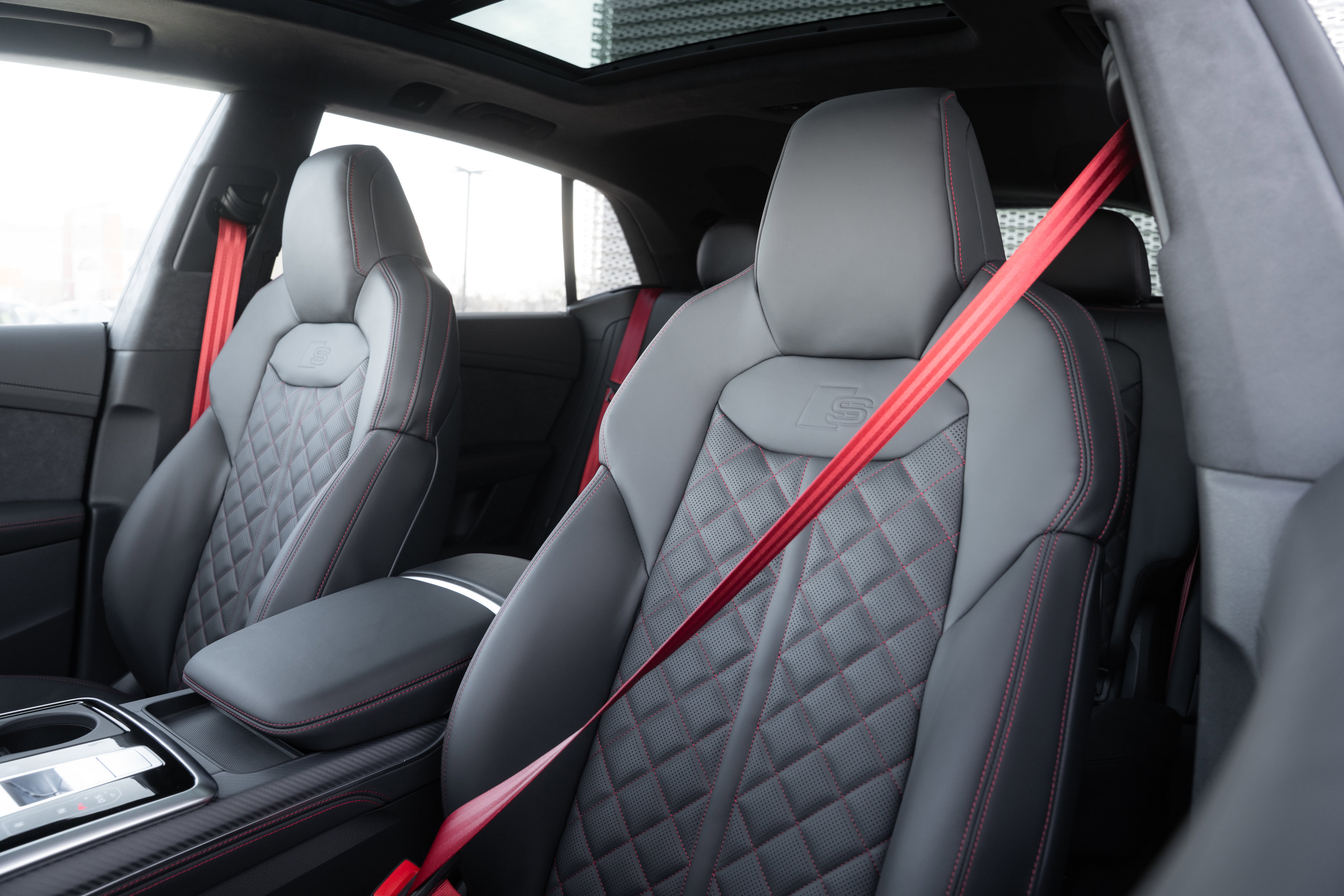 New 2026 Audi SQ8 Prestige image 27