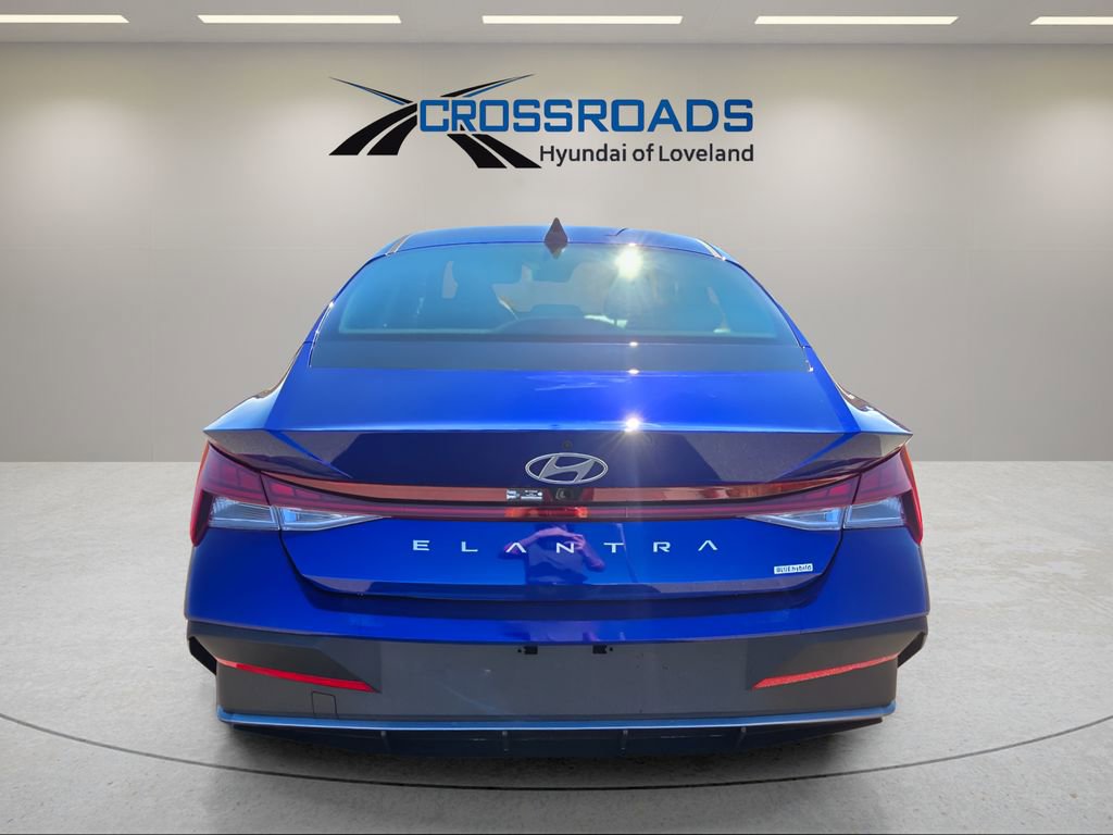 New 2026 Hyundai Elantra Blue image 4