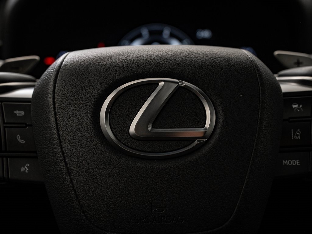 Used 2024 Lexus LX 600 4WD w/ Interior Upgrade Package image 32