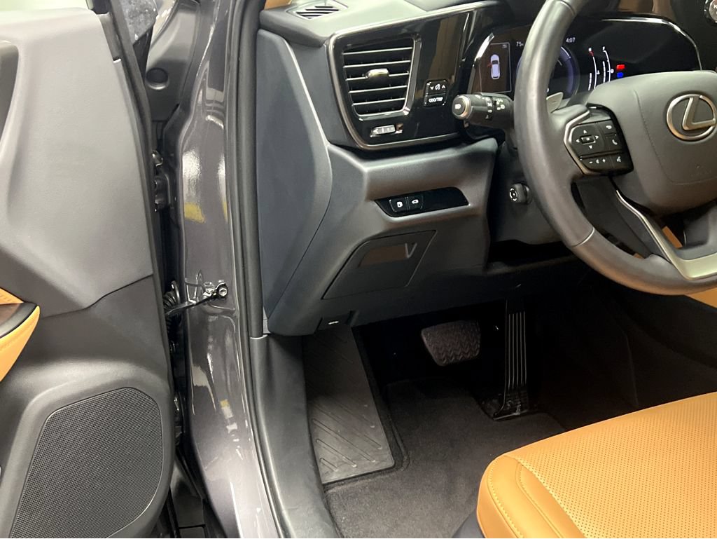 Certified 2026 Lexus NX 350h AWD w/ Cold Area Package image 42