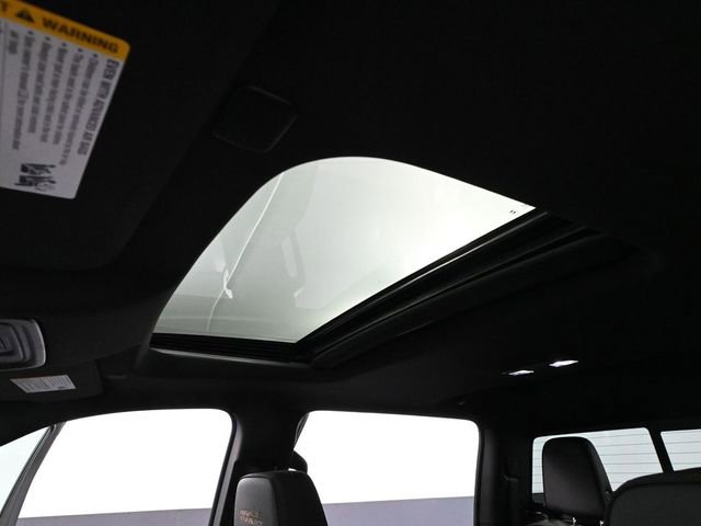 Used 2024 Chevrolet Silverado 1500 High Country w/ High Country Premium Package image 30