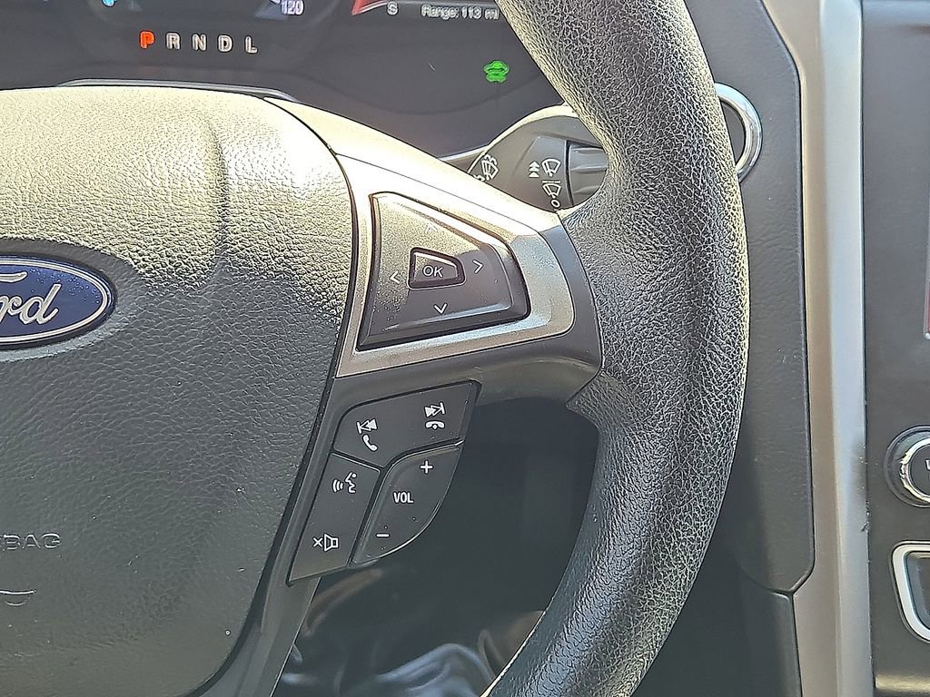 Used 2018 Ford Fusion SE image 18