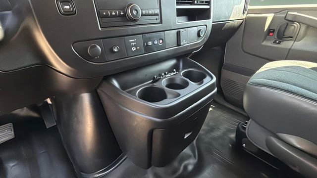 Used 2024 GMC Savana 2500 w/ Driver Convenience Package RWD image 20